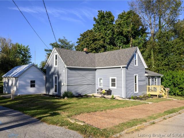 404 E Mulberry Street