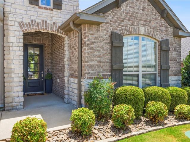 404 Orchard Circle