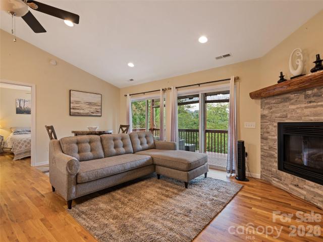 404 Loop Road