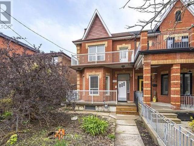 404 Manning Avenue, Toronto, ON, M6G 2V7 house for sale | Listing ID C13150 | Royal LePage