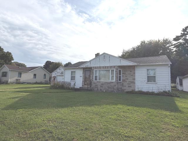 404 Maple Avenue