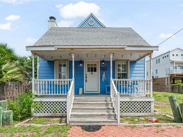 404 Mercer St, Port Aransas, TX 78373 | MLS #475385