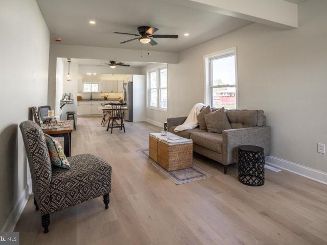 404 S Marlyn Ave, Essex, MD 21221 | MLS #MDBC2165