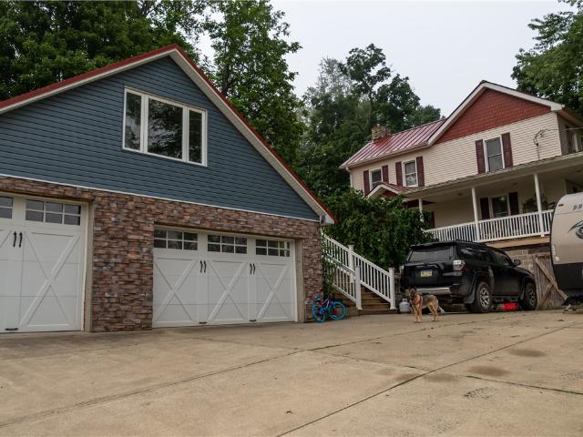 404 Spotted Tail Rd