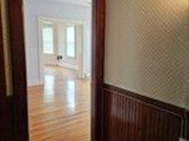 404 Stevens Street Unit 2, Lowell, US, MA