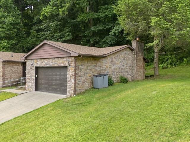 404 W Wildwood Drive