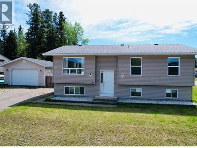 404 Willow Drive, Tumbler Ridge, BC, V0C 2W0 house for sale | Listing ID 10374 | Royal LePage