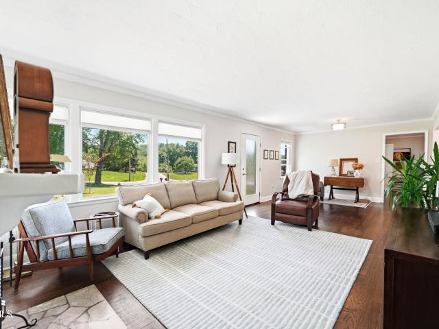 404 Valley Drive