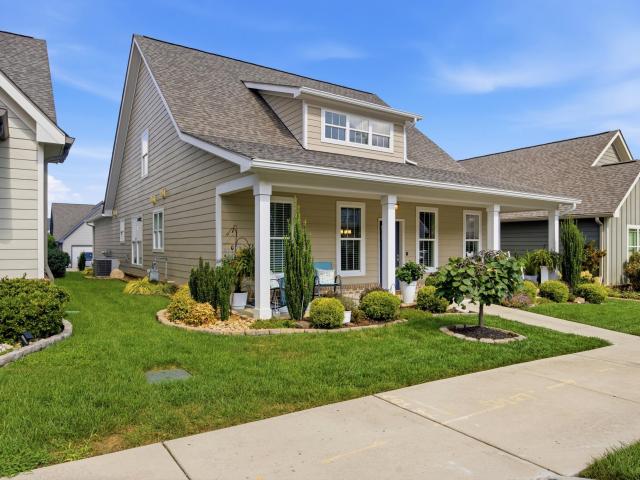 4054 Barnsley Loop
