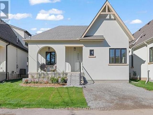 4054 Glenspring Road, Fort Erie Crystal Beach, ON, L0S 1B0 house for sale | Listing ID X13014 | Royal LePage