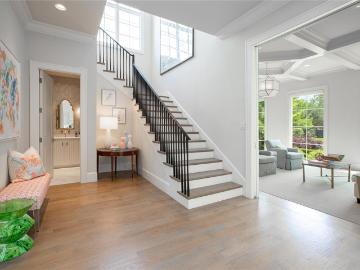 4056 Druid Lane