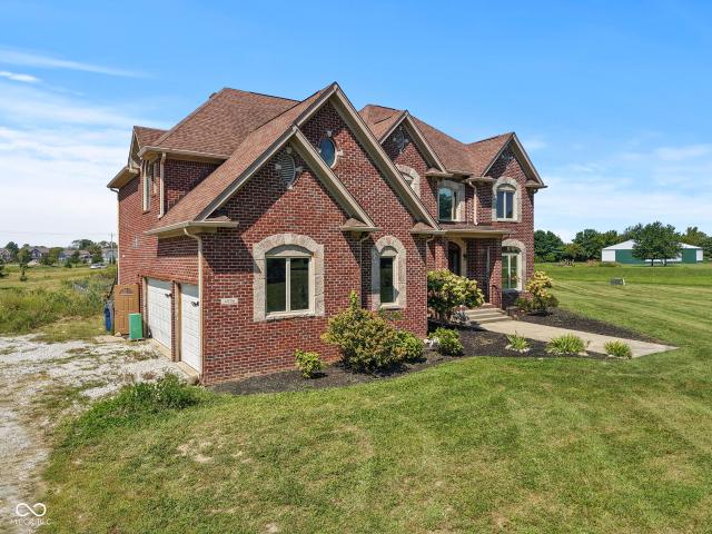 4056 Saddle Club Rd