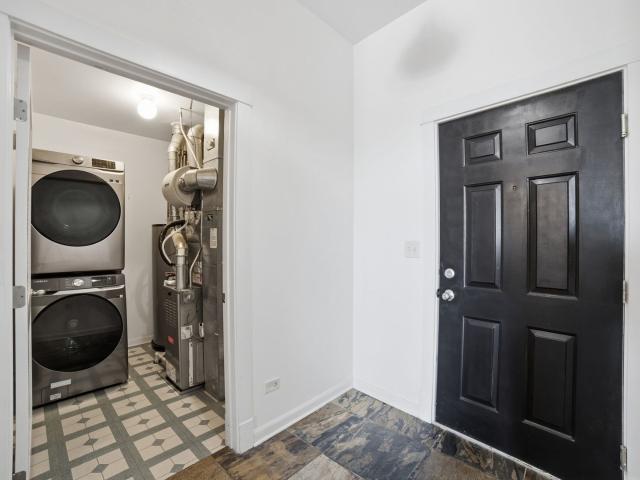 4050 N Lincoln Avenue # 304