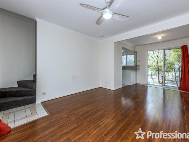40/50 Castile CrescentEdens Landing QLD 4207, Australia