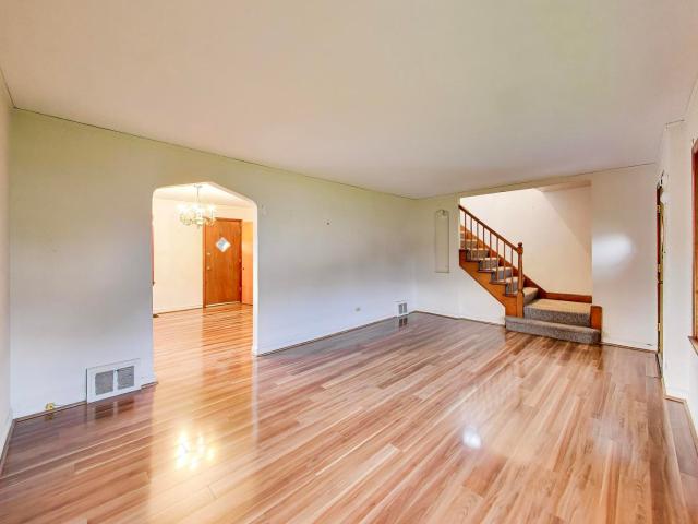 4051 W 56th Place