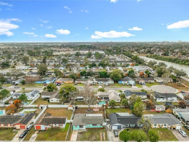 4052 Castlegate Dr, Orlando, FL 32839 | MLS #O6377