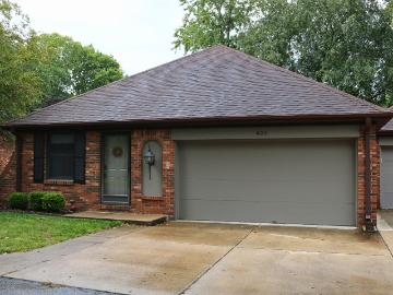 405 Glenn Knecht Dr, Crawfordsville, IN 47933 | MLS #22059