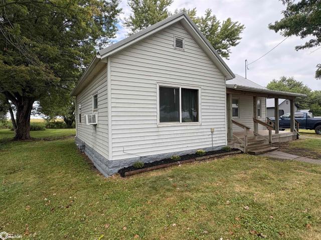 405 E Pleasant