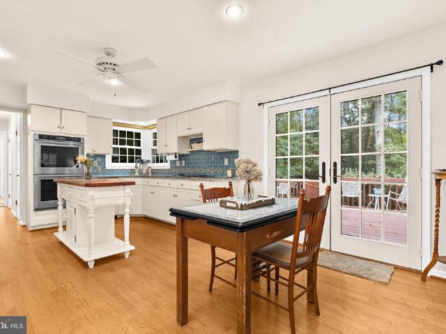 405 Fox Den Lane