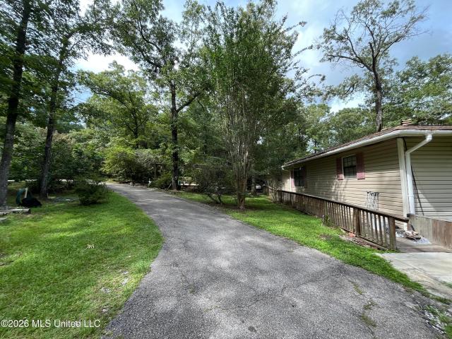 405 Old Highway 49