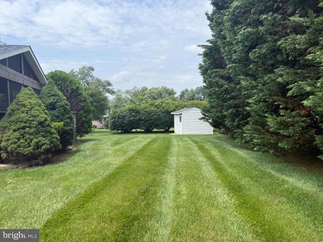 405 Mauser Drive