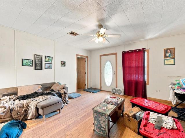 405 NE 4th Street
