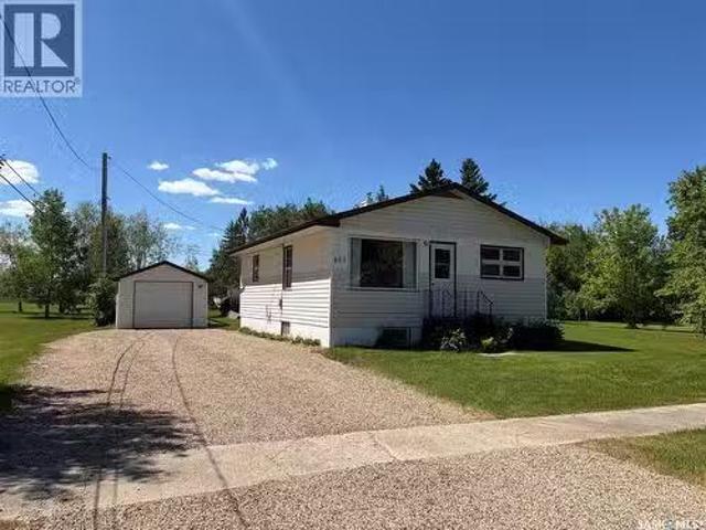 405 Nelson Avenue, Rose Valley, SK, S0E 1M0 house for sale.