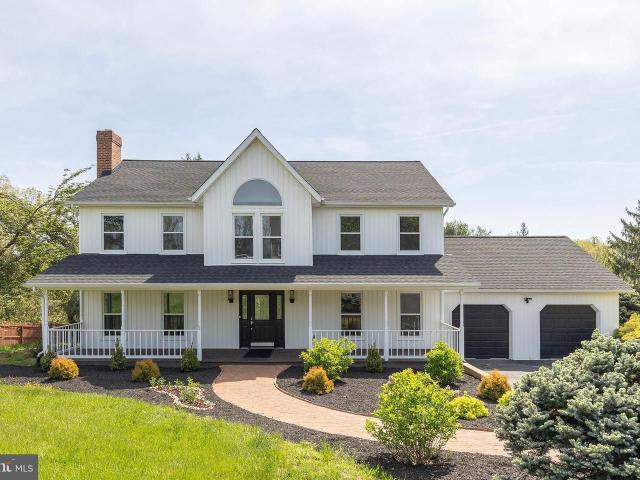 405 Spring Hollow Rd, Woodstock, VA