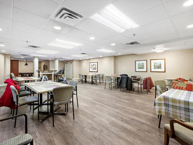 405 Park Road North Studio Apartment for Rent at 405 Park Rd N, Brantford, ON N3R 7G3 Brier Park