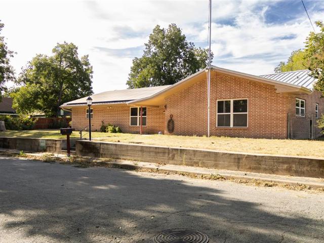 405 W Neely Avenue