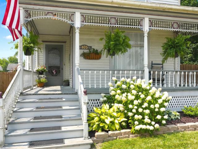 405 W South Street