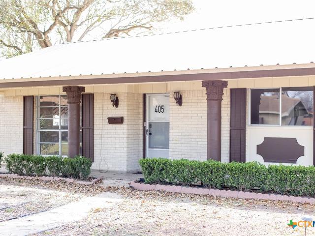 405 Westwood Dr, Port Lavaca, TX 77979 | MLS #606900