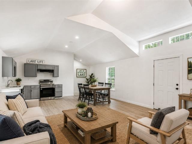 405 Wilderness Road