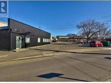 405 Tranquille Road, Kamloops, BC, V2B 3G9 commercial for le.