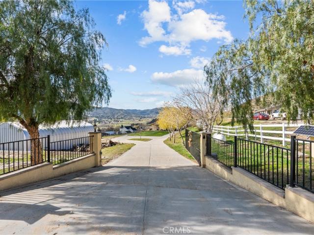 40647 Shallow Springs Rd, Leona Valley, CA 93551 | MLS #SR26005