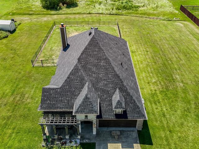 4064 Green Pastures
