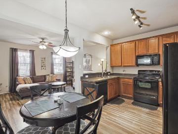 4064 Kyndra Circle, Richardson, US, TX