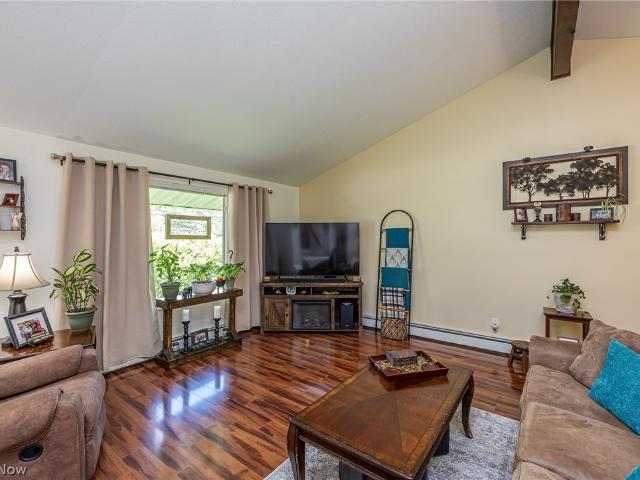 4060 Laurel Road