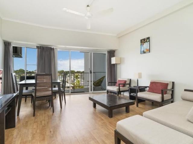 406/32 Marina Boulevard