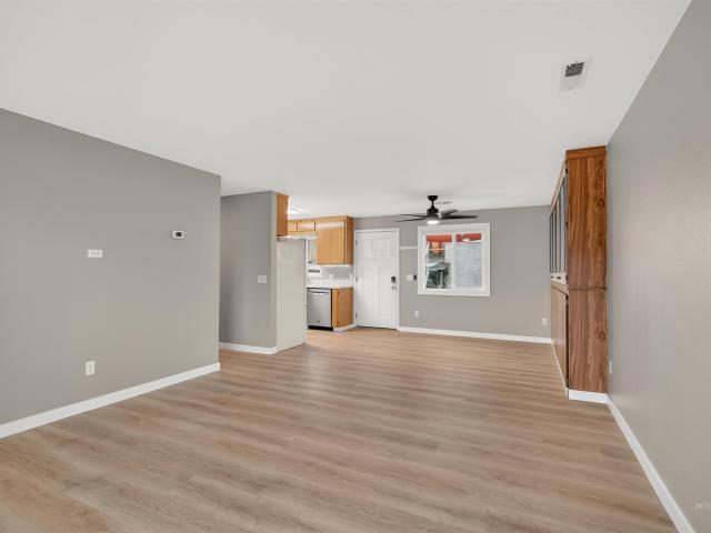 406 2nd Street