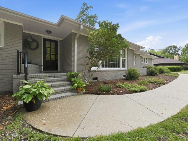 406 Country Club Drive