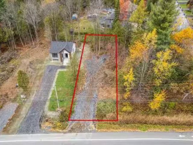406 Ch. Southière, Magog, QC, J1X 0V7 vacant land for sale.