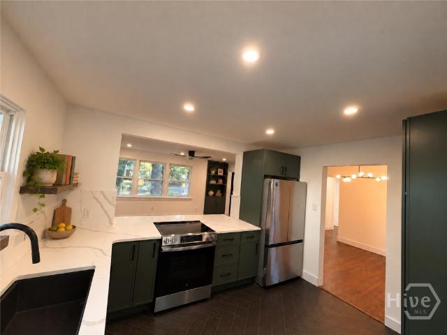 406 E 63rd Street