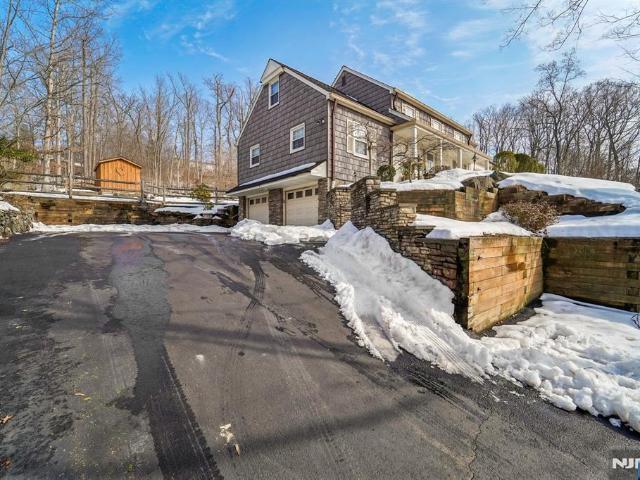 406 Indian Road