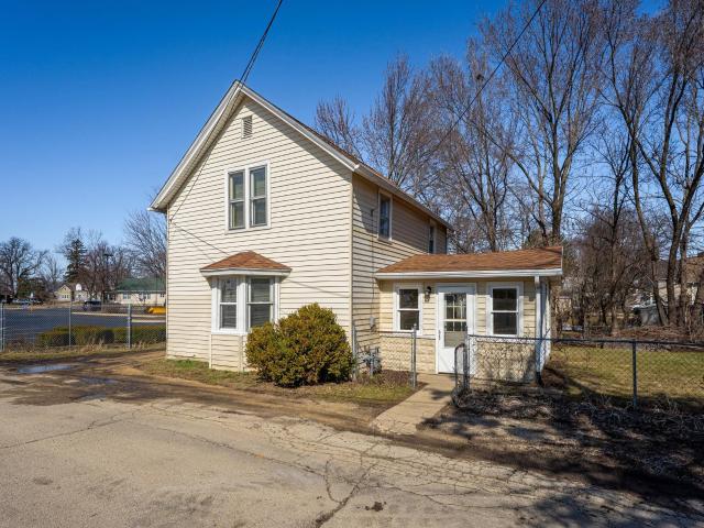 406 Laurel Court