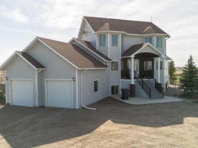 406 Meadow Lark Drive, Rural Lethbridge County, AB, T1J 4R9 house for sale | Listing ID A2304 | Royal LePage