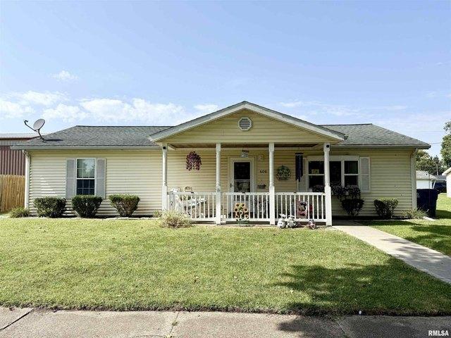 406 NE 1st St, Atlanta, IL 61723