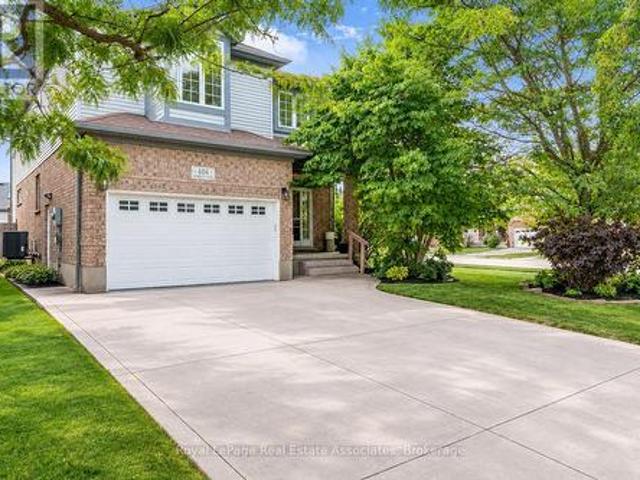 406 Sandy Cove Crescent, Waterloo, ON, N2K 4G6 house for sale | Listing ID X13823 | Royal LePage