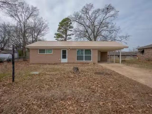 406 SIDNEY ST, BATESVILLE, AR 72501