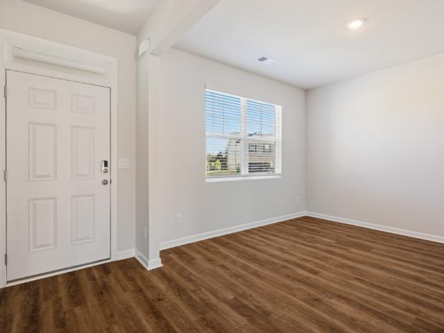 406 Teamon Pointe Drive